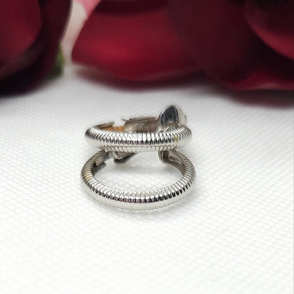Vintage Silver Tone Ripple Hoop Earrings Clip-on Hoop Earrings